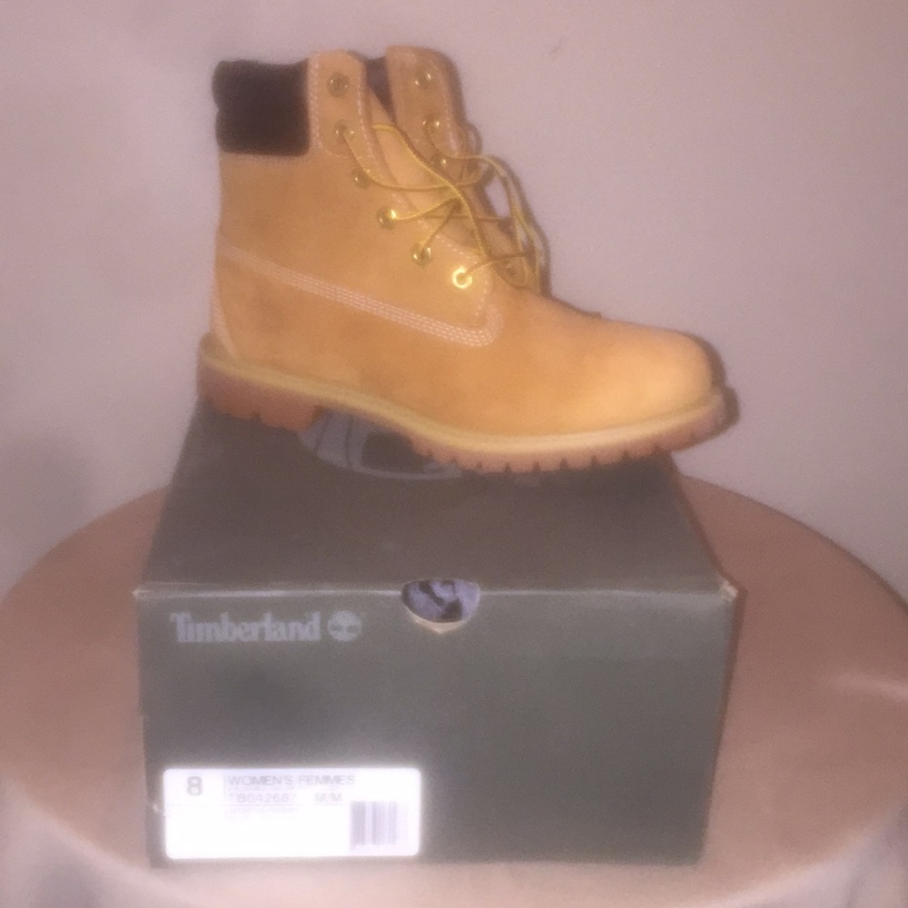 Timbs - Picture 2 of 2